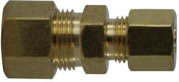 1/4” X 1/8” Lead Free Brass Compression Reducing Union qt