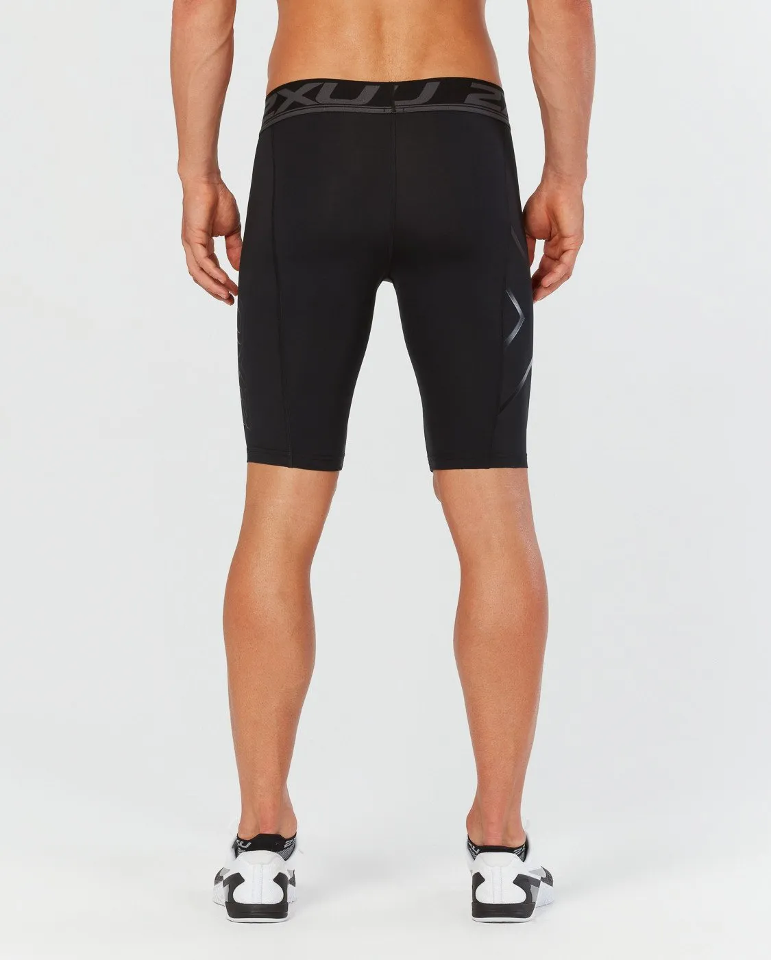 2XU Men's ACCELERATE COMPRESSION SHORTS - MA4478B (BLK/NRO)