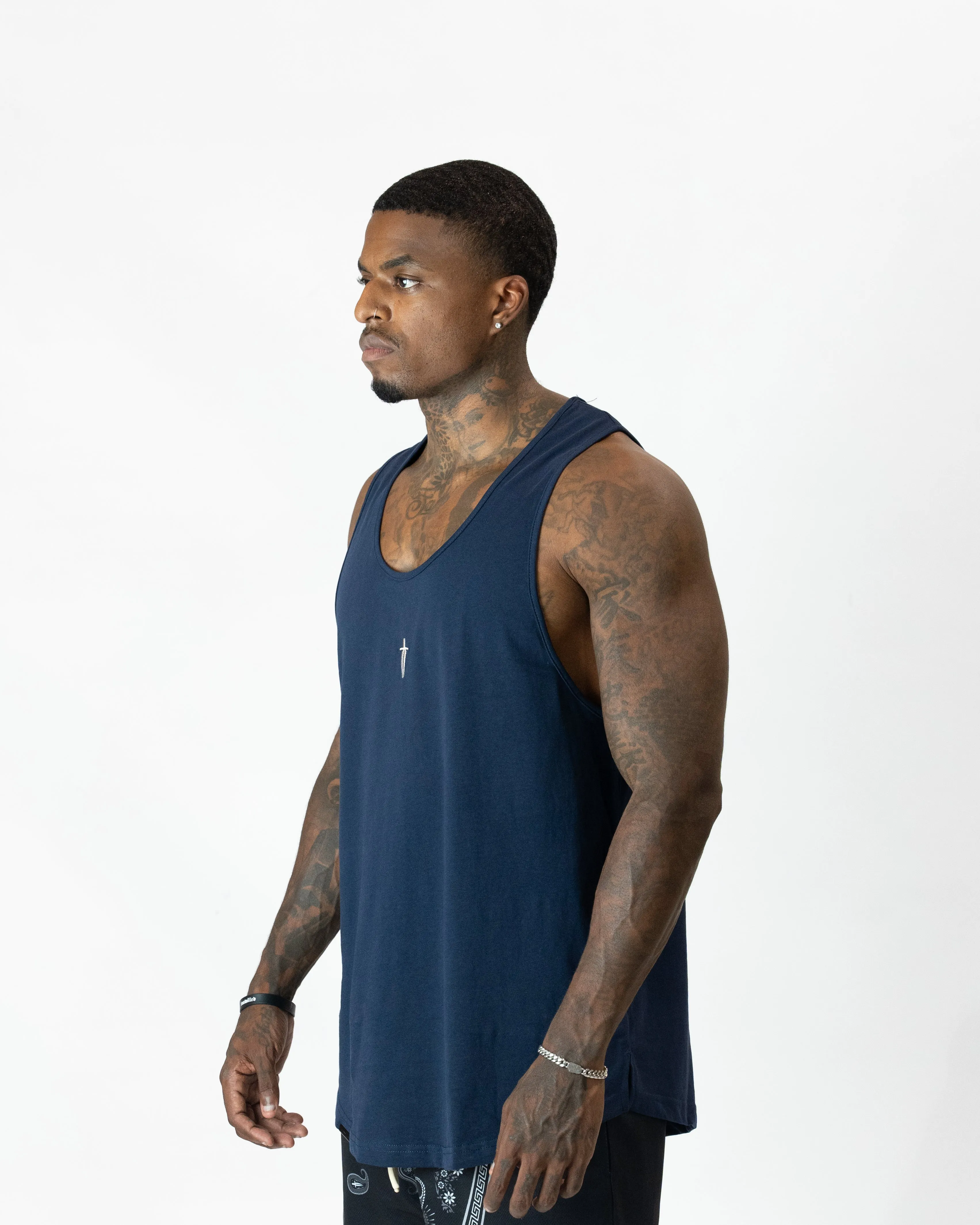 DAGGER OVERSIZED SCOOP TANK - NAVY