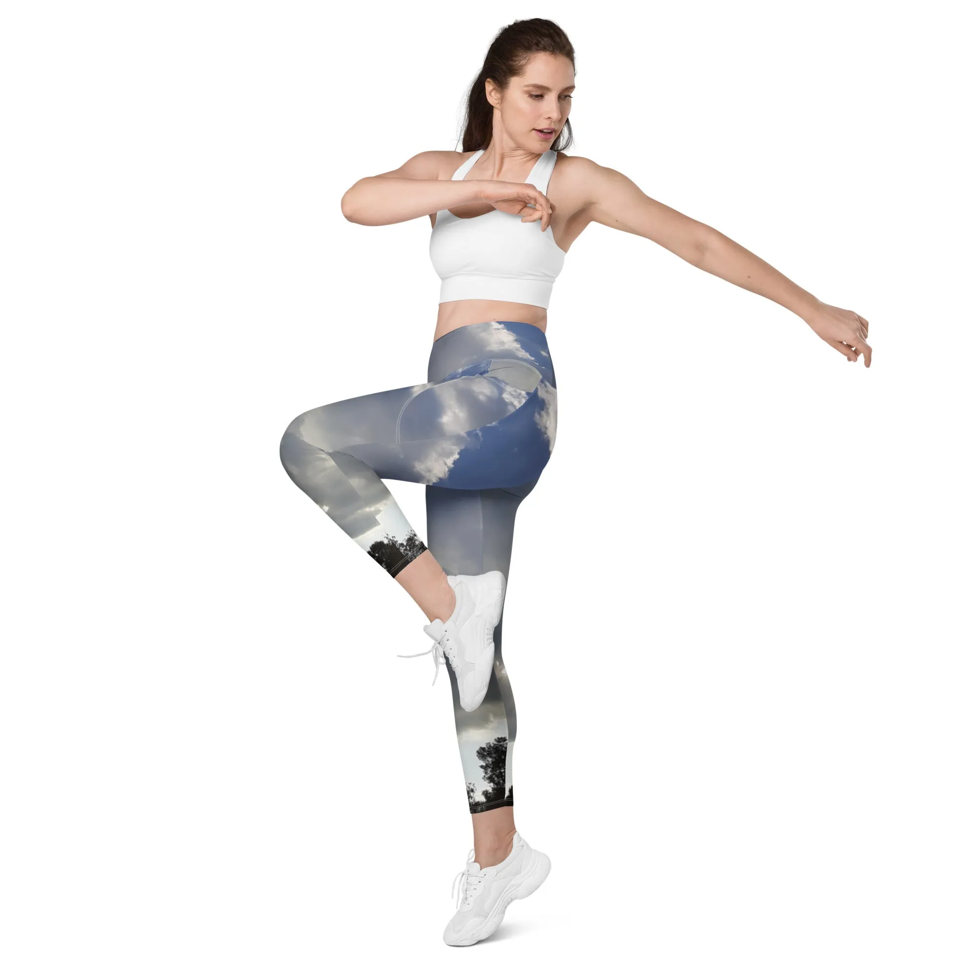 GG - Women's Leggings with pockets - Trees & clouds