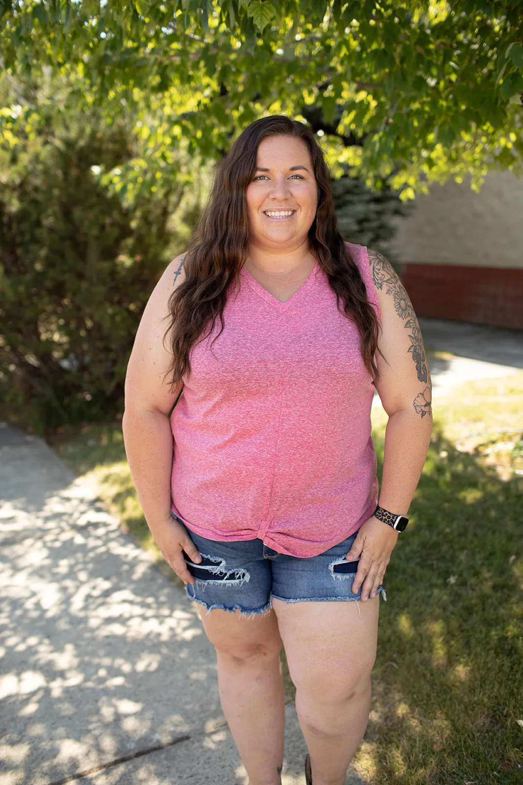 Heathered Red Vneck Twist Tank (SM-3X)