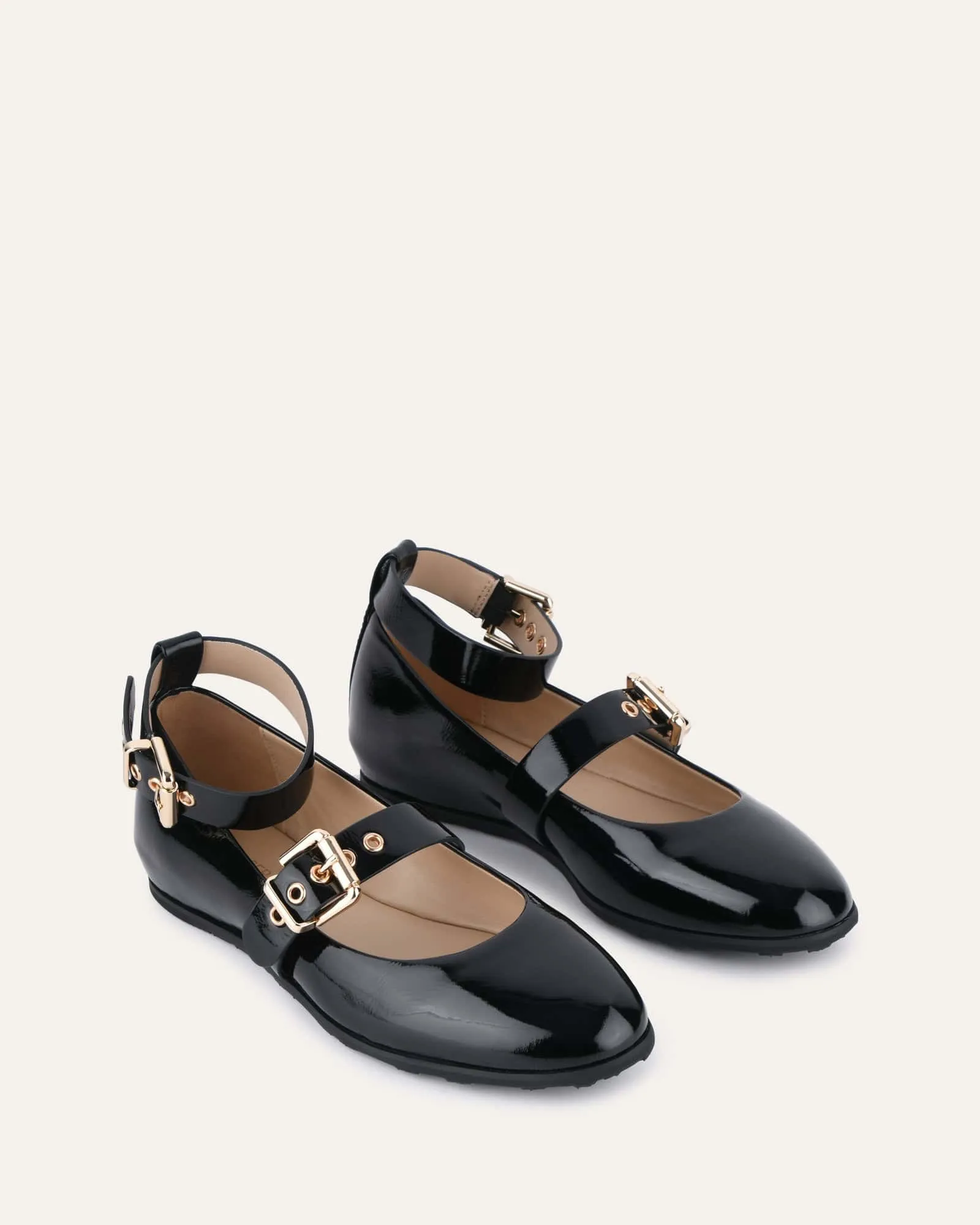 HERA CASUAL FLATS BLACK CRINKLE PATENT