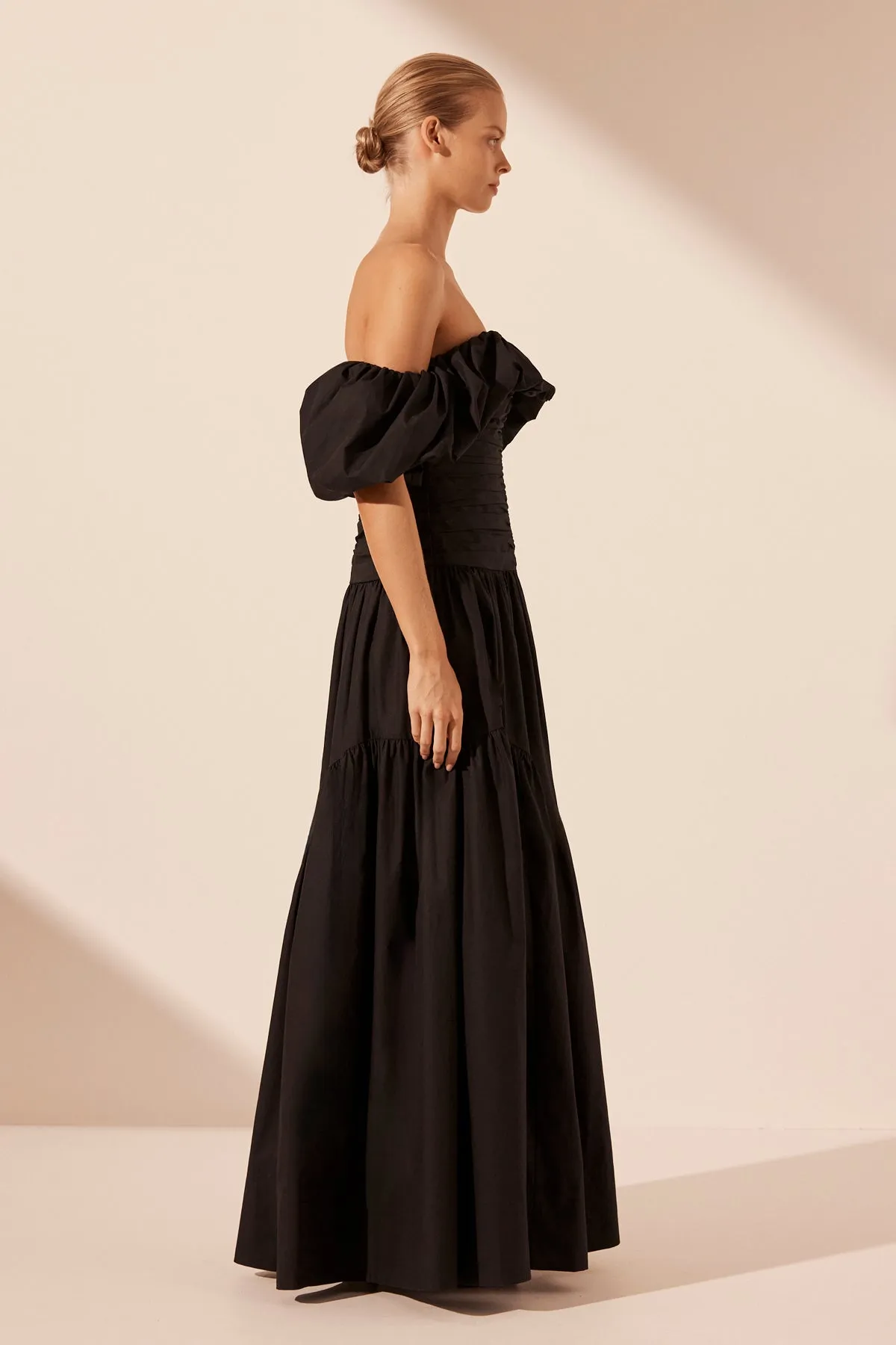 MAIORI OFF SHOULDER RUCHED BODICE MAXI DRESS - BLACK