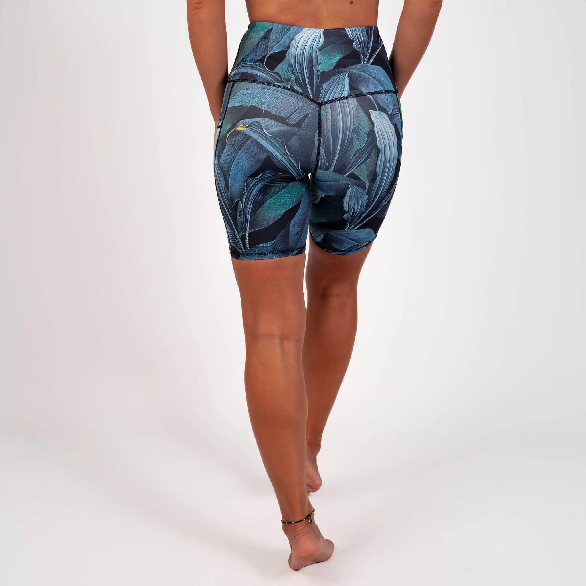 Strelitzia Shape Shorts